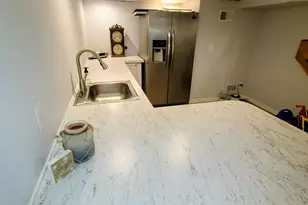 220 S Division St, Zeeland, MI 49464 - Photo 57