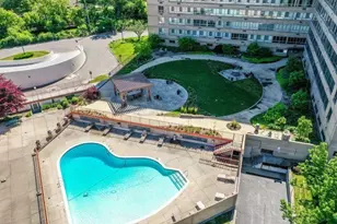 8900 E Jefferson Ave, Detroit, MI 48214 - Photo 3