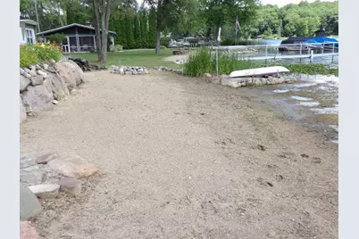 3389 Mary Ann Drive, Hillsdale, MI 49242 - Photo 5