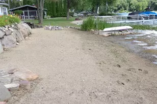 3389 Mary Ann Dr, Hillsdale, MI 49242 - Photo 5