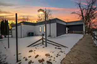 21 Butters Ave, Coldwater, MI 49036 - Photo 1