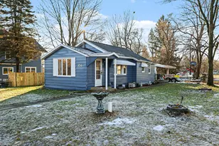 304 Vass Ave, Battle Creek, MI 49014 - Photo 1