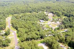 403 Sabine Dr, Muskegon, MI 49442 - Photo 65