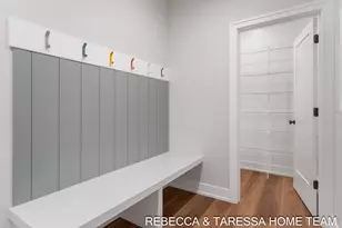 403 Sabine Dr, Muskegon, MI 49442 - Photo 29