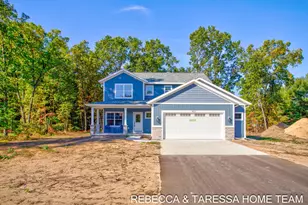 403 Sabine Dr, Muskegon, MI 49442 - Photo 1