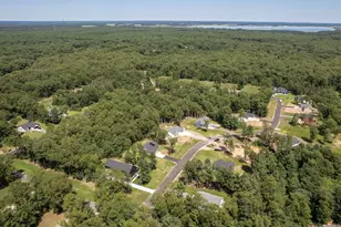 403 Sabine Dr, Muskegon, MI 49442 - Photo 67