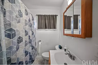 6037 Hughes Road, Lansing, MI 48911 - Photo 11