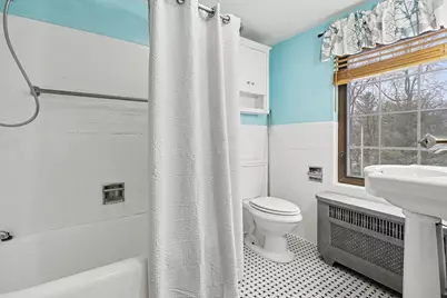 950 Capital Avenue SW, Battle Creek, MI 49015 - Photo 15