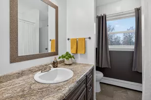 3144 Catalpa Dr, Jackson, MI 49203 - Photo 13