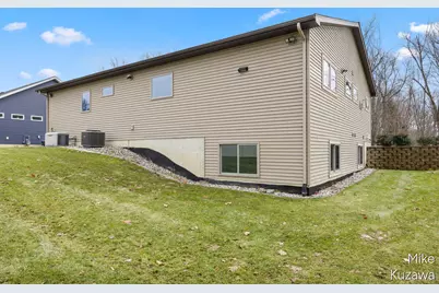 3759 40th Street SW, Grandville, MI 49418 - Photo 31