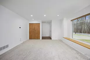 3759 40th St SW, Grandville, MI 49418 - Photo 5