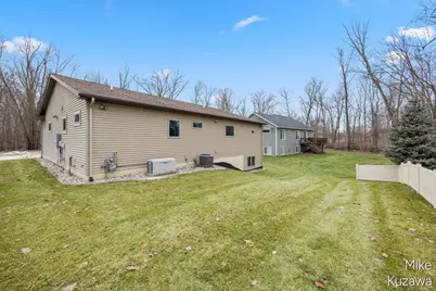 3759 40th Street SW, Grandville, MI 49418 - Photo 33