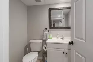 16852 Coral Ln, Macomb, MI 48042 - Photo 41