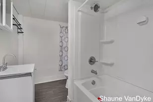 1537 Broadway Ave NW, Grand Rapids, MI 49504 - Photo 27