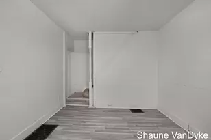 1537 Broadway Ave NW, Grand Rapids, MI 49504 - Photo 23