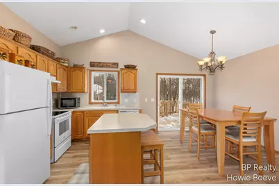 2054 52nd Street SW, Wyoming, MI 49519 - Photo 9