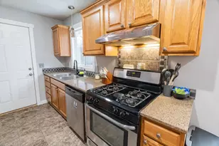 57383 Kingdon Dr, Mattawan, MI 49071 - Photo 7