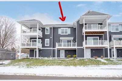 160 Keewatin Way #Unit D/9, Douglas, MI 49406 - Photo 3