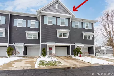 160 Keewatin Way #Unit D/9, Douglas, MI 49406 - Photo 1