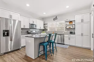 160 Keewatin Way, Douglas, MI 49406 - Photo 15