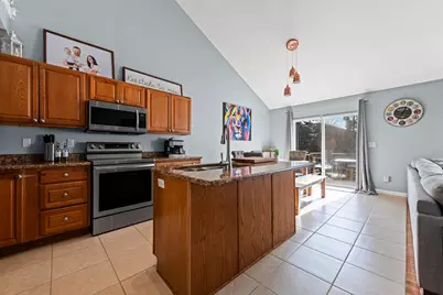 3836 Lesia Drive, Warren, MI 48091 - Photo 3