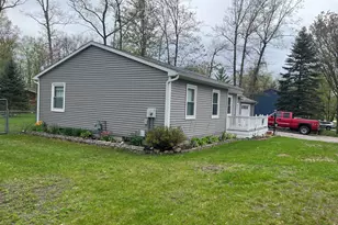 1570 Fawn Lake Dr, West Branch, MI 48661 - Photo 3