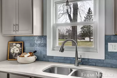 4305 40th Street SW, Grandville, MI 49418 - Photo 11