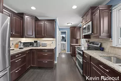 8348 Joelle Drive, Cadillac, MI 49601 - Photo 9