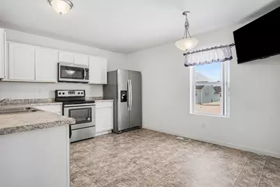 6230 Summer Ridge Court, Greenville, MI 48838 - Photo 5