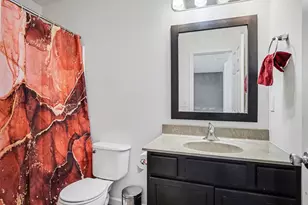 6230 Summer Ridge Ct, Greenville, MI 48838 - Photo 9