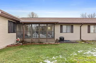 5064 Green Meadow Rd, Kalamazoo, MI 49009 - Photo 5