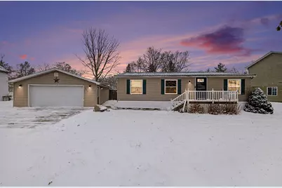 272 S Tabor Street, Lyons, MI 48851 - Photo 1