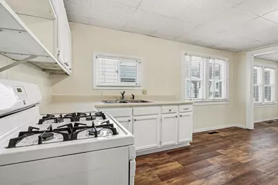 515 Harrison Street, Ionia, MI 48846 - Photo 15