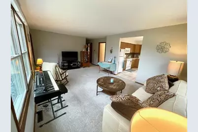 210 S Jackson Road, Ludington, MI 49431 - Photo 7