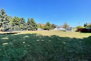 210 S Jackson Rd, Ludington, MI 49431 - Photo 21