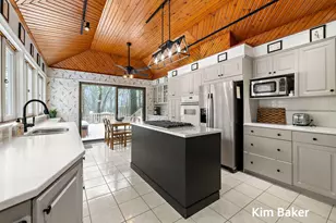 17708 Oakwood Dr, Spring Lake, MI 49456 - Photo 15