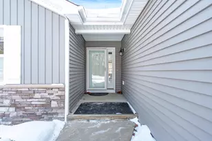 2214 Hunters Pond, Kalamazoo, MI 49048 - Photo 3