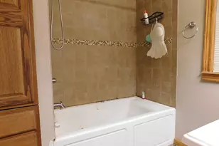 40 W Spaulding Ave W, Battle Creek, MI 49037 - Photo 11