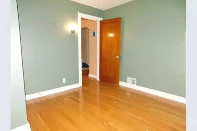 40 W Spaulding Avenue W, Battle Creek, MI 49037 - Photo 13