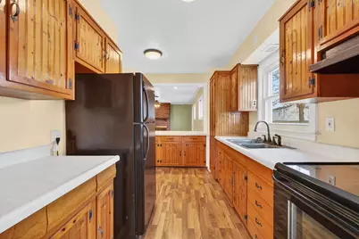 430 Peacock Walk, Jackson, MI 49202 - Photo 13