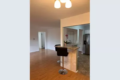 30445 W 14 Mile Road #59, Farmington Hills, MI 48334 - Photo 5