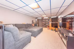 14220 Knolson St, Livonia, MI 48154 - Photo 33