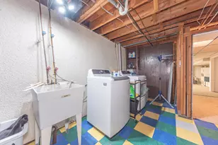 14220 Knolson St, Livonia, MI 48154 - Photo 39