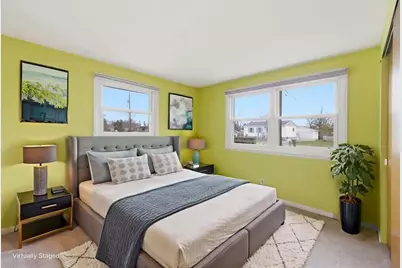 911 W Water Street, New Buffalo, MI 49117 - Photo 3