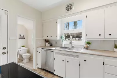 737 Whitcomb Street, Kalamazoo, MI 49008 - Photo 9