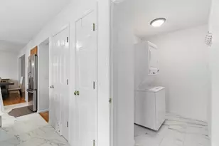 5698 Tradewind Dr, Portage, MI 49024 - Photo 15