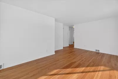 1614 Winsted Boulevard, Ann Arbor, MI 48103 - Photo 9