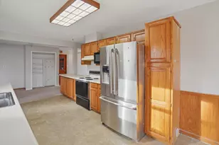 107 S Center St, Eaton Rapids, MI 48827 - Photo 13