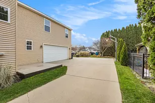 1048 Graystone Rd, Holland, MI 49423 - Photo 41