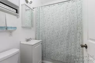 416 N Wilson Ave, Kalamazoo, MI 49004 - Photo 15